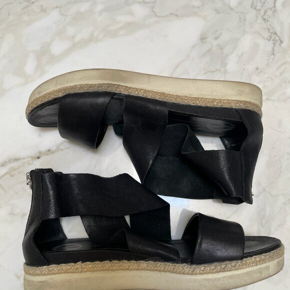 Leather Wishbone Sandals - Picture 2 of 5